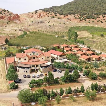 איפראן Auberge Tourtite מראה חיצוני תמונה