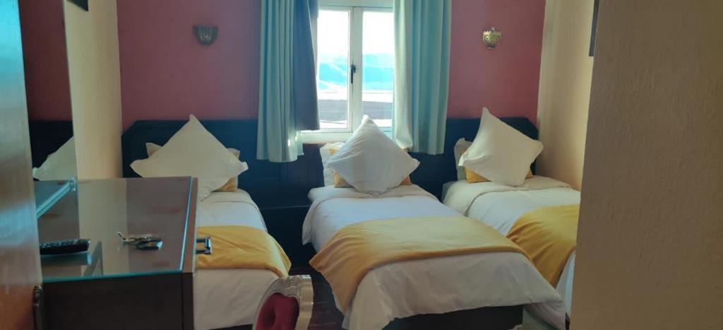 איפראן Auberge Tourtite מראה חיצוני תמונה